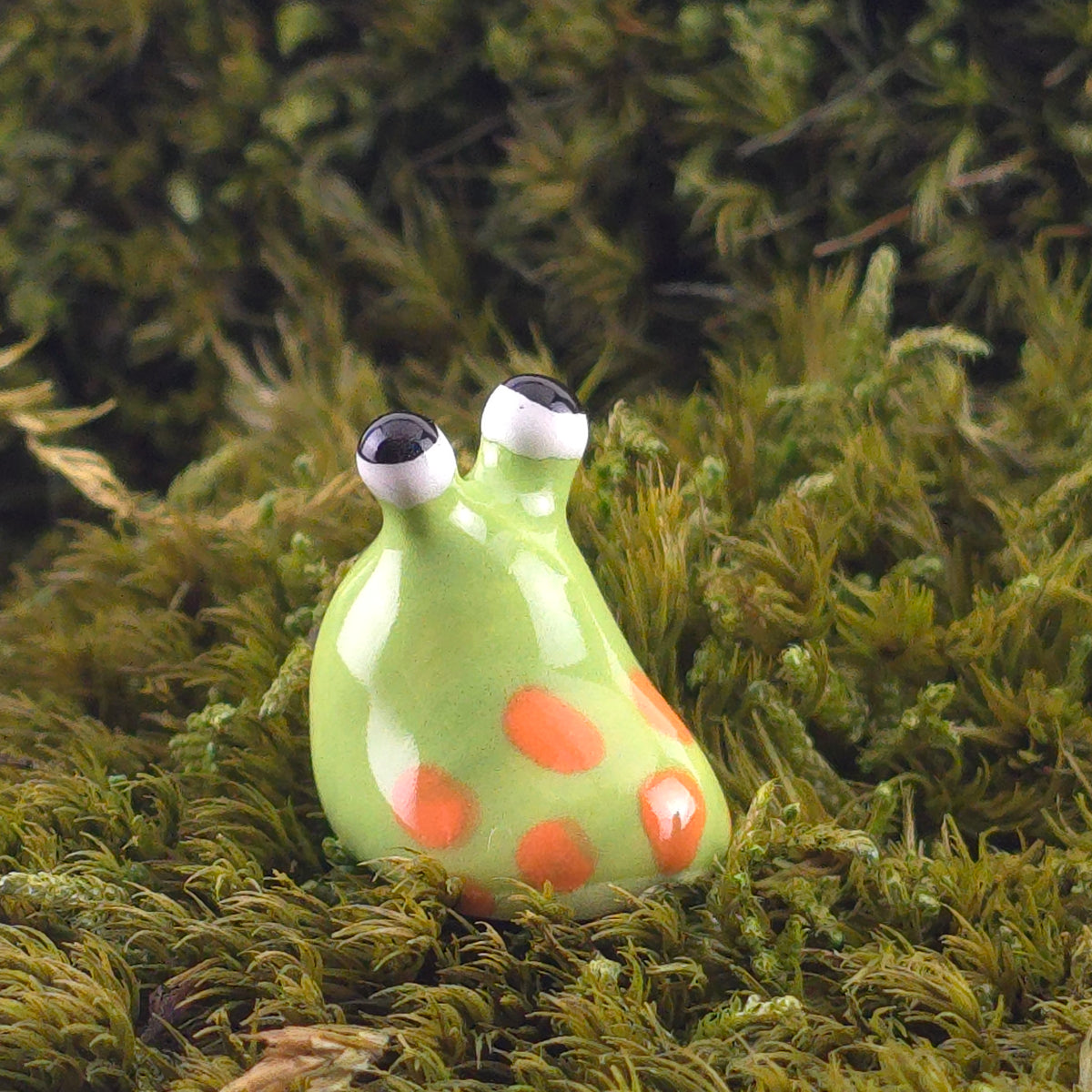 Ceramic Slug: Gertrude