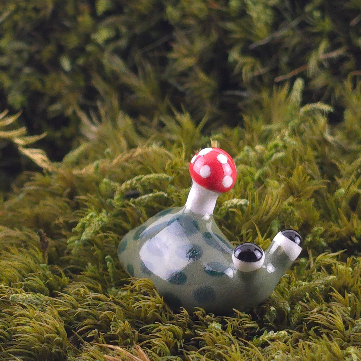 Ceramic Slug: Lark