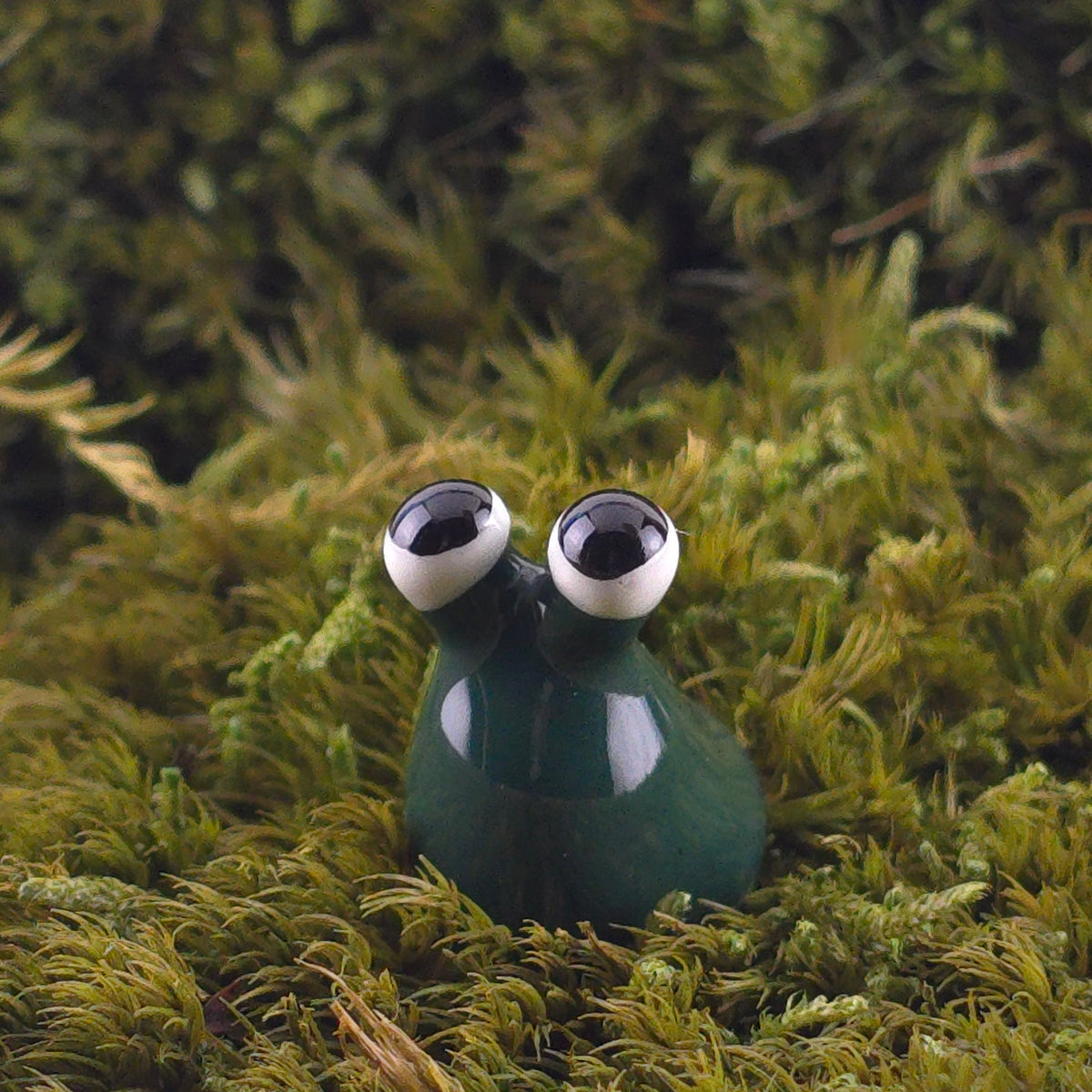 Ceramic Slug: Leaf
