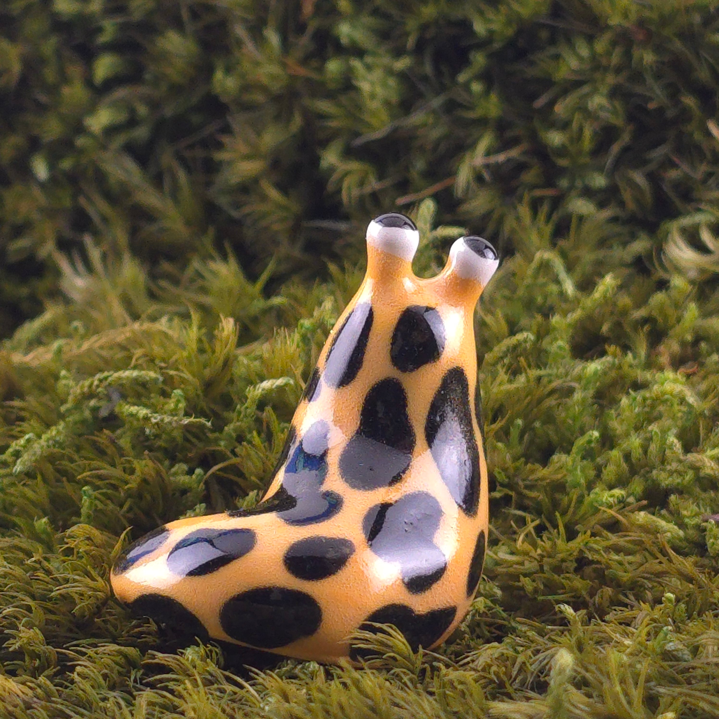 Ceramic Slug: Nana