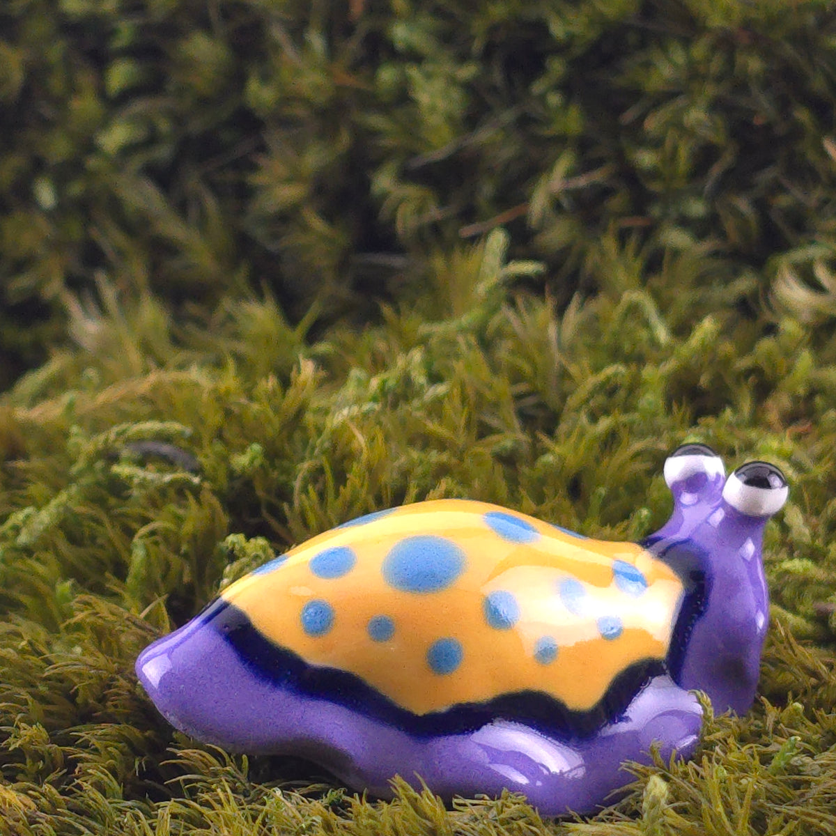 Ceramic Slug: Nudie