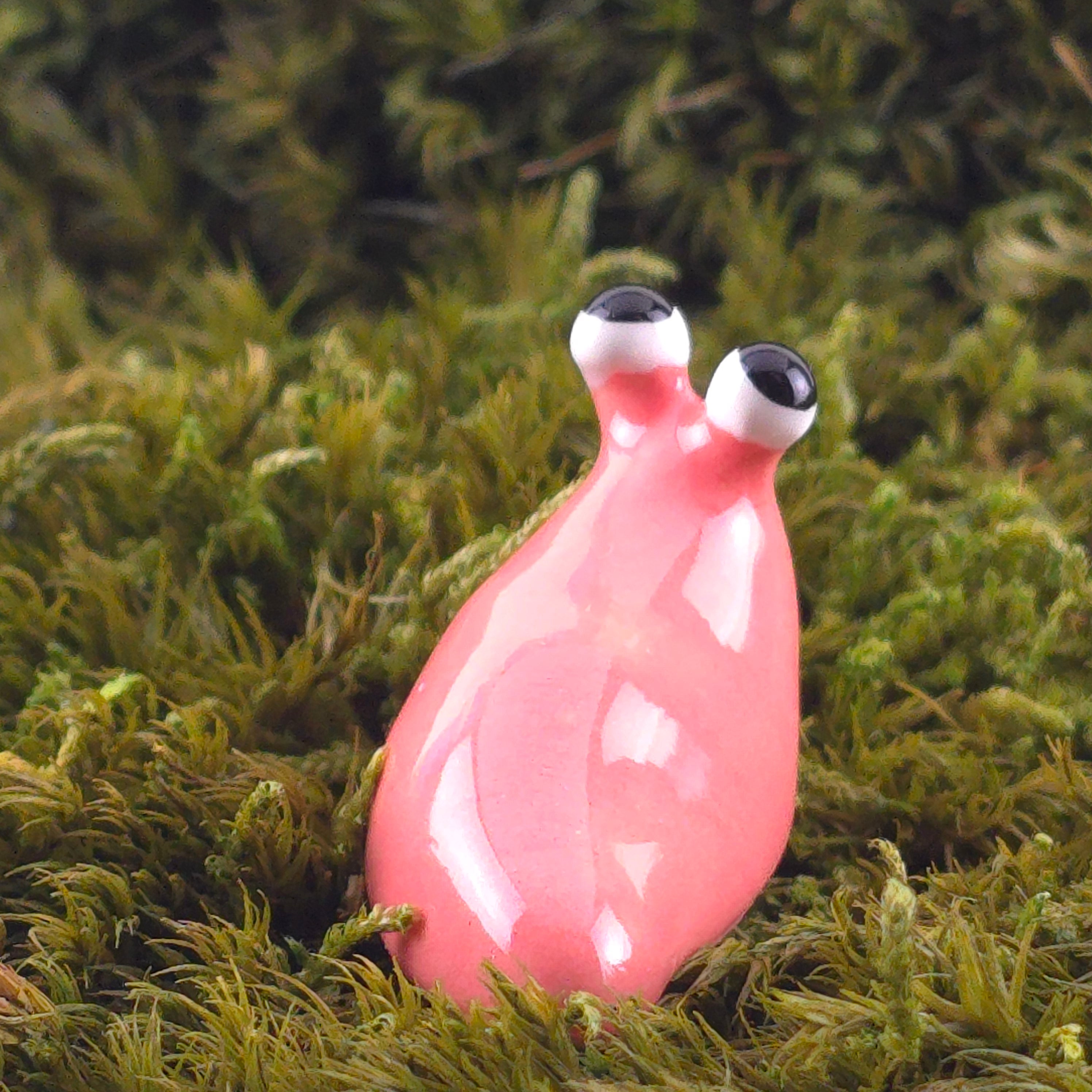 Ceramic Slug: Pinkie