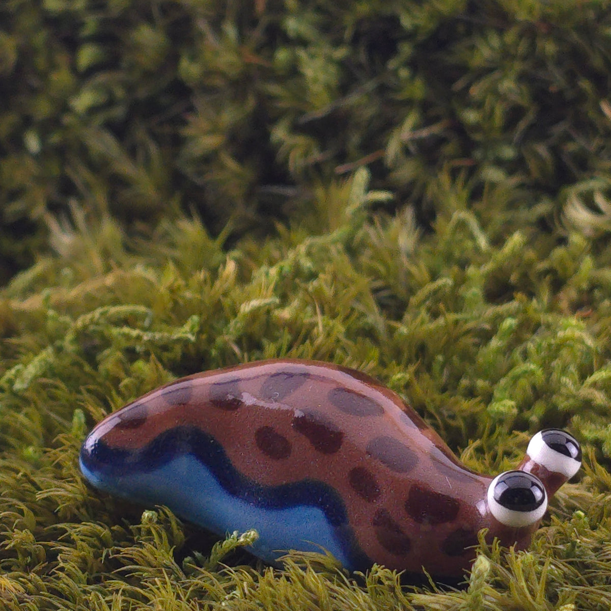 Ceramic Slug: Sneighal
