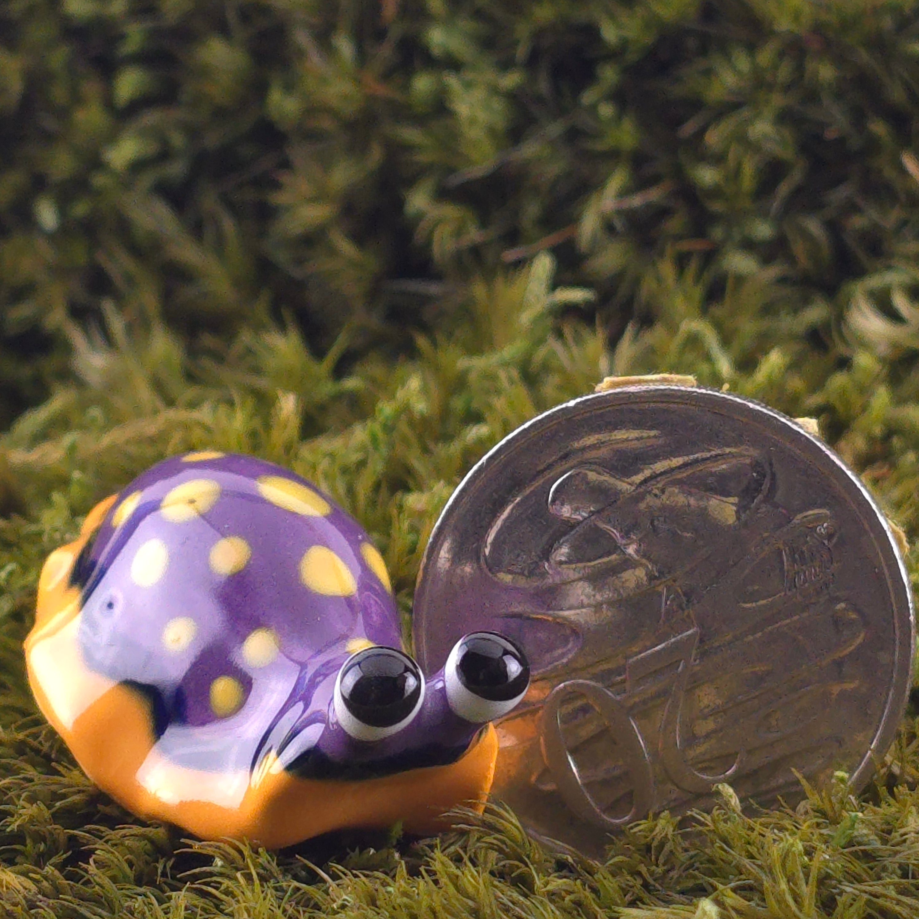 Ceramic Slug: Arion
