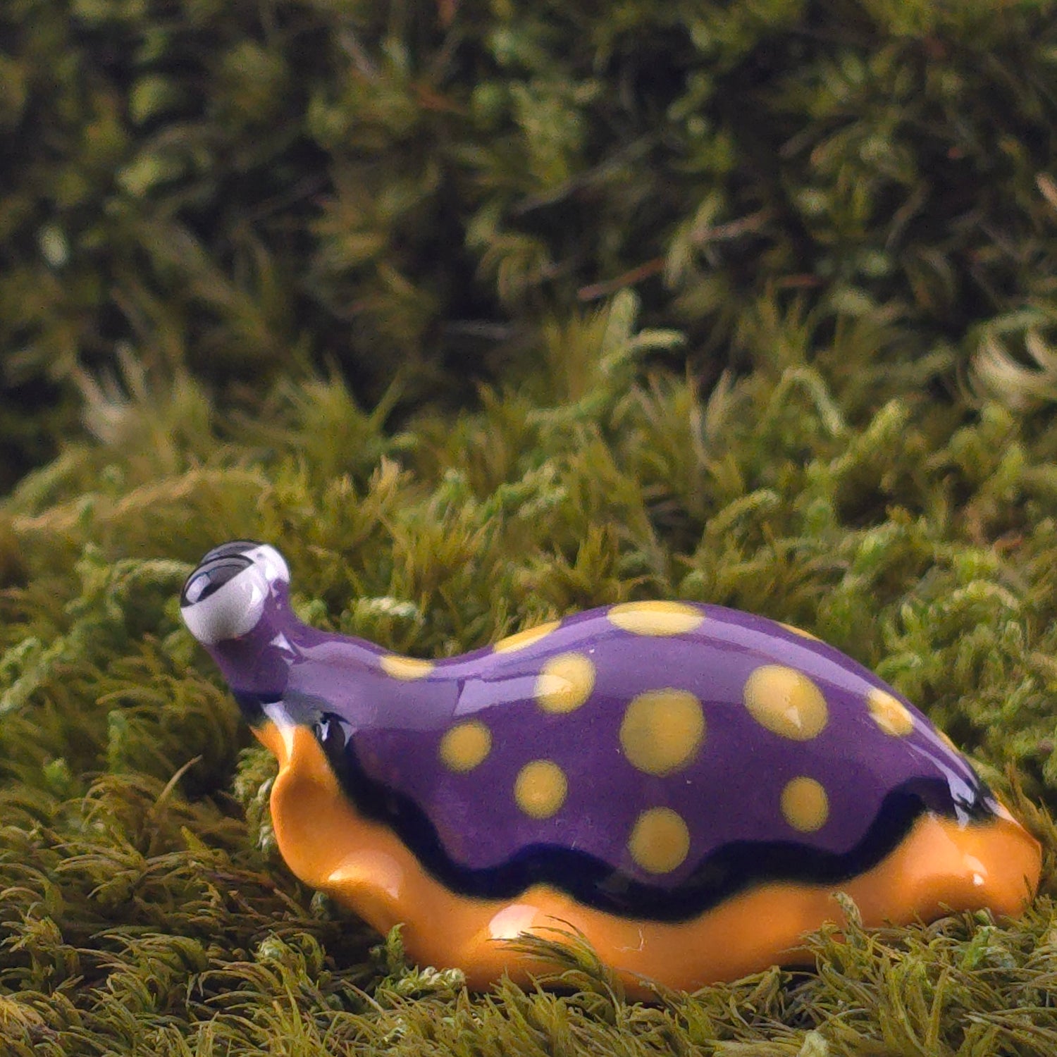Ceramic Slug: Arion
