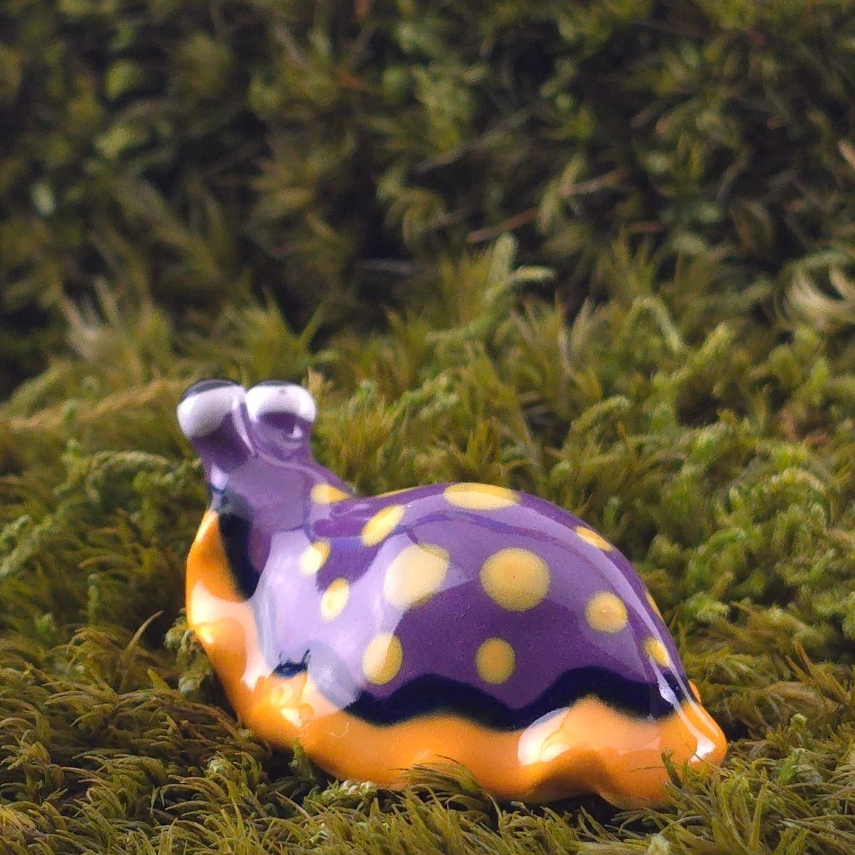Ceramic Slug: Arion