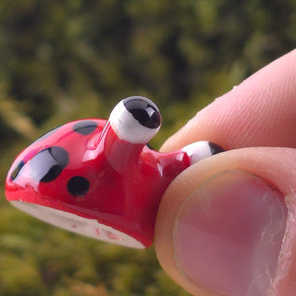 Ceramic Slug: Bug