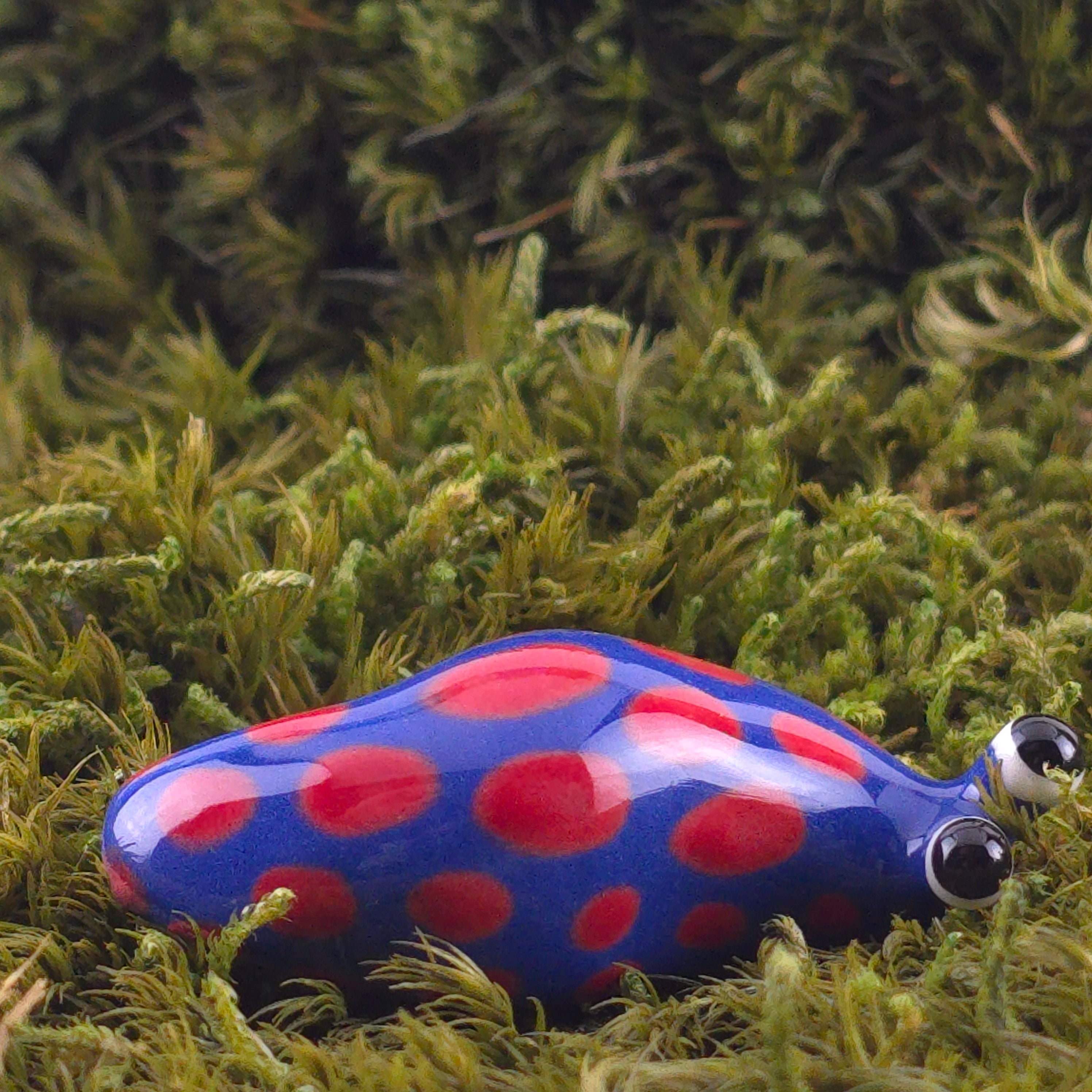 Ceramic Slug: Coral