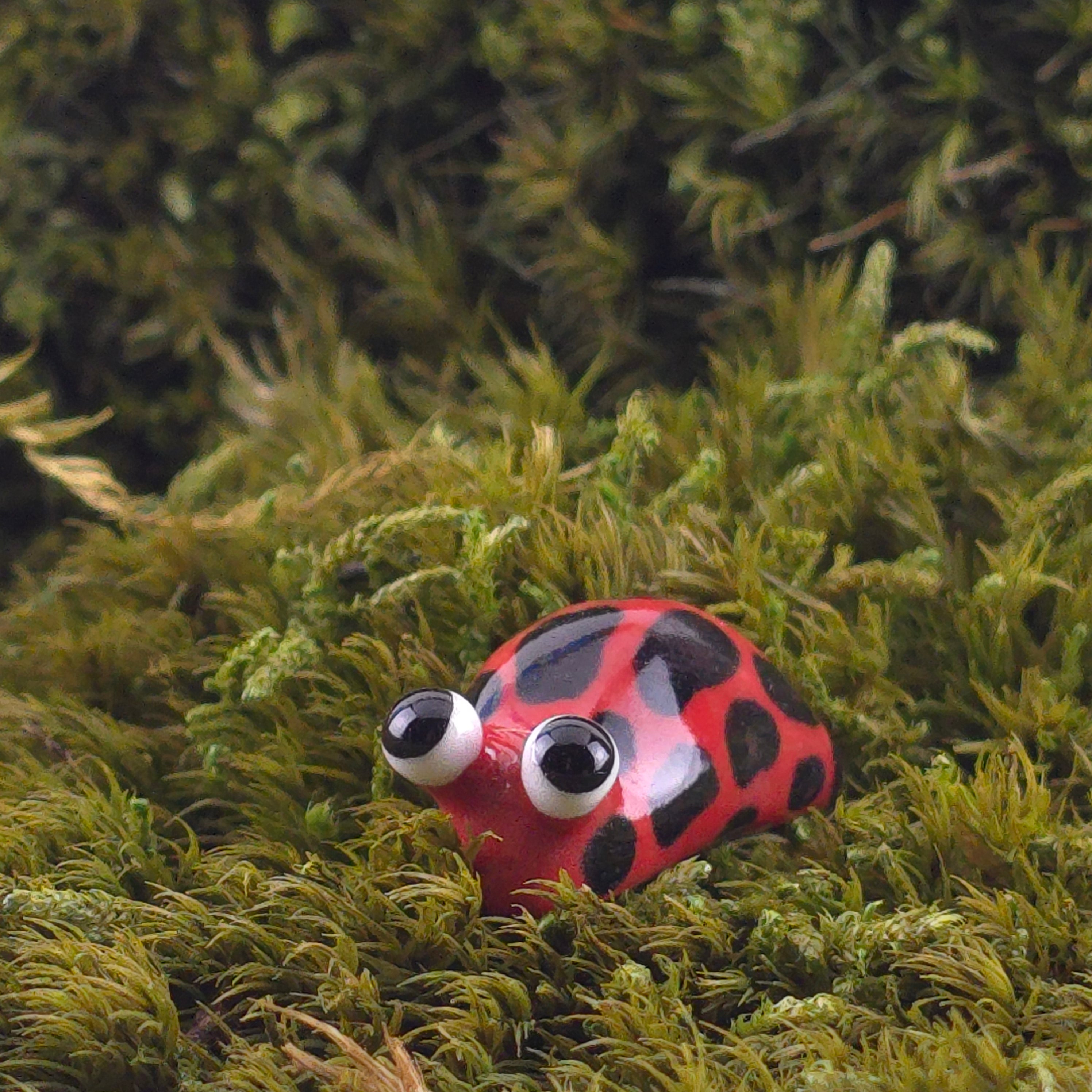 Ceramic Slug: Diggie