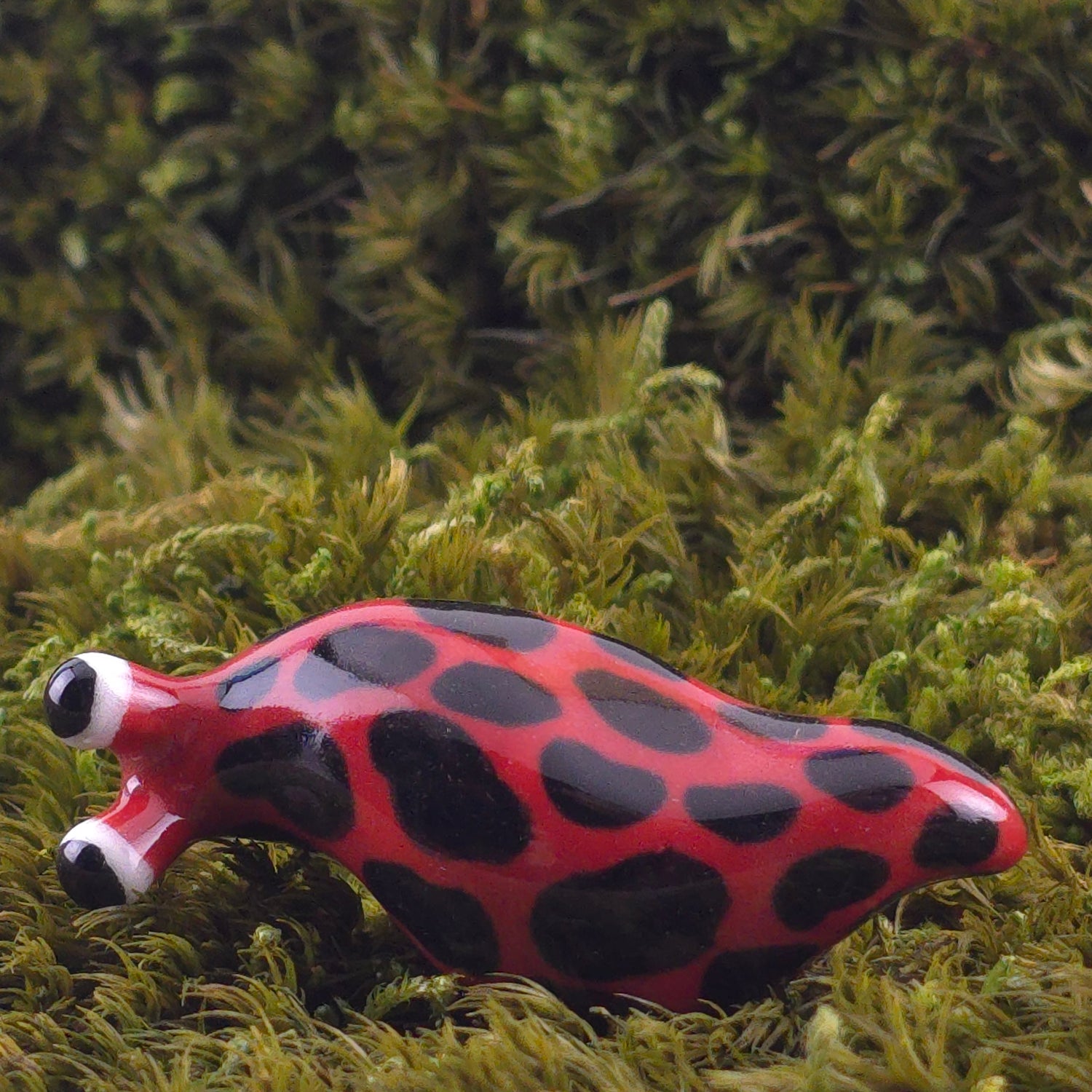 Ceramic Slug: Dinky