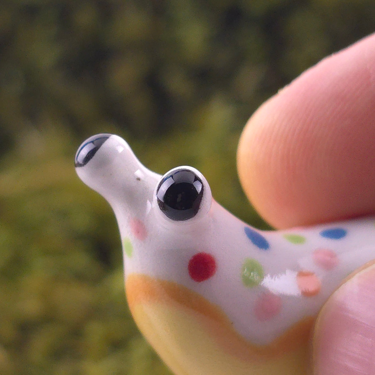 Ceramic Slug: Dotti