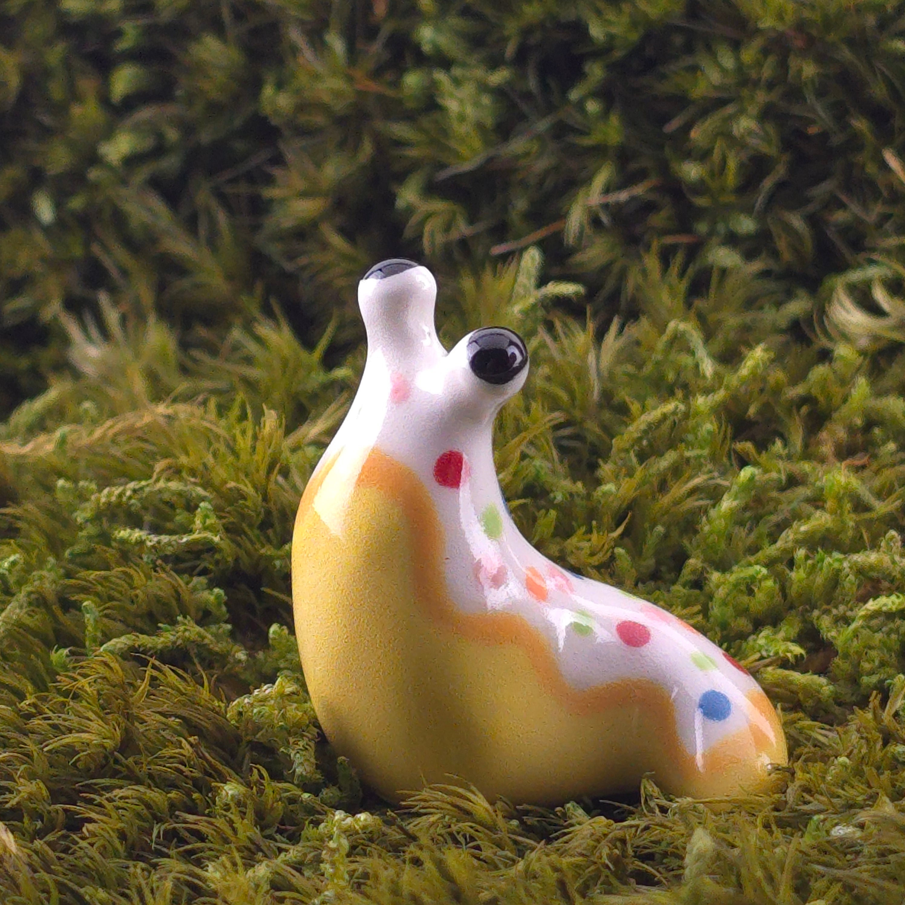 Ceramic Slug: Dotti