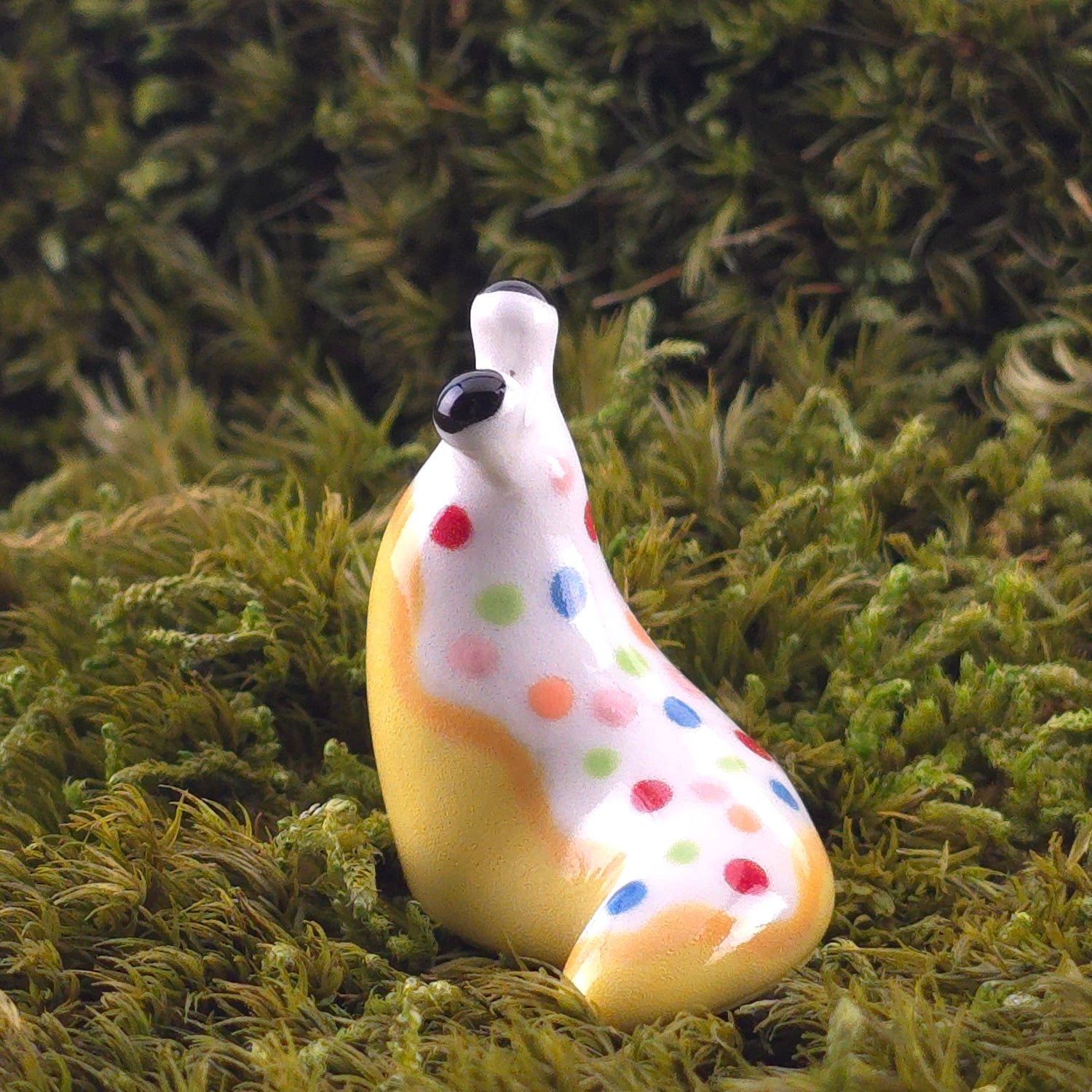 Ceramic Slug: Dotti