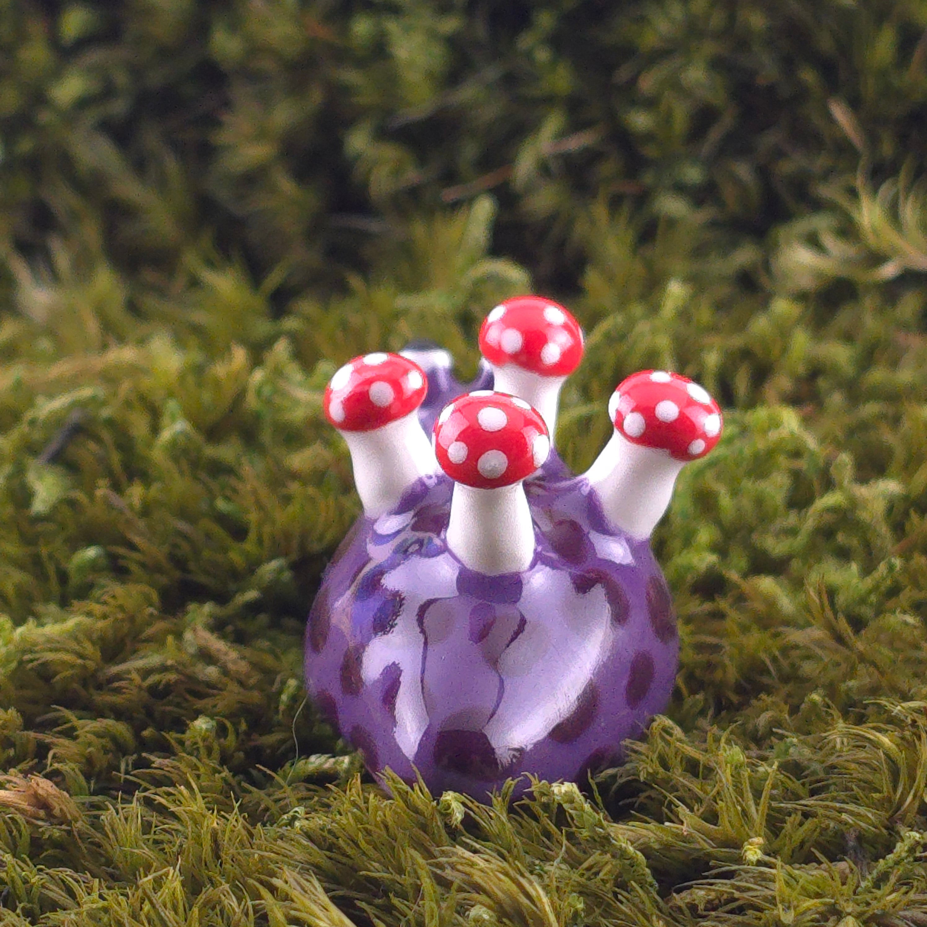 Ceramic Slug: Dustie