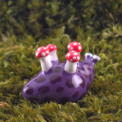 Ceramic Slug: Dustie