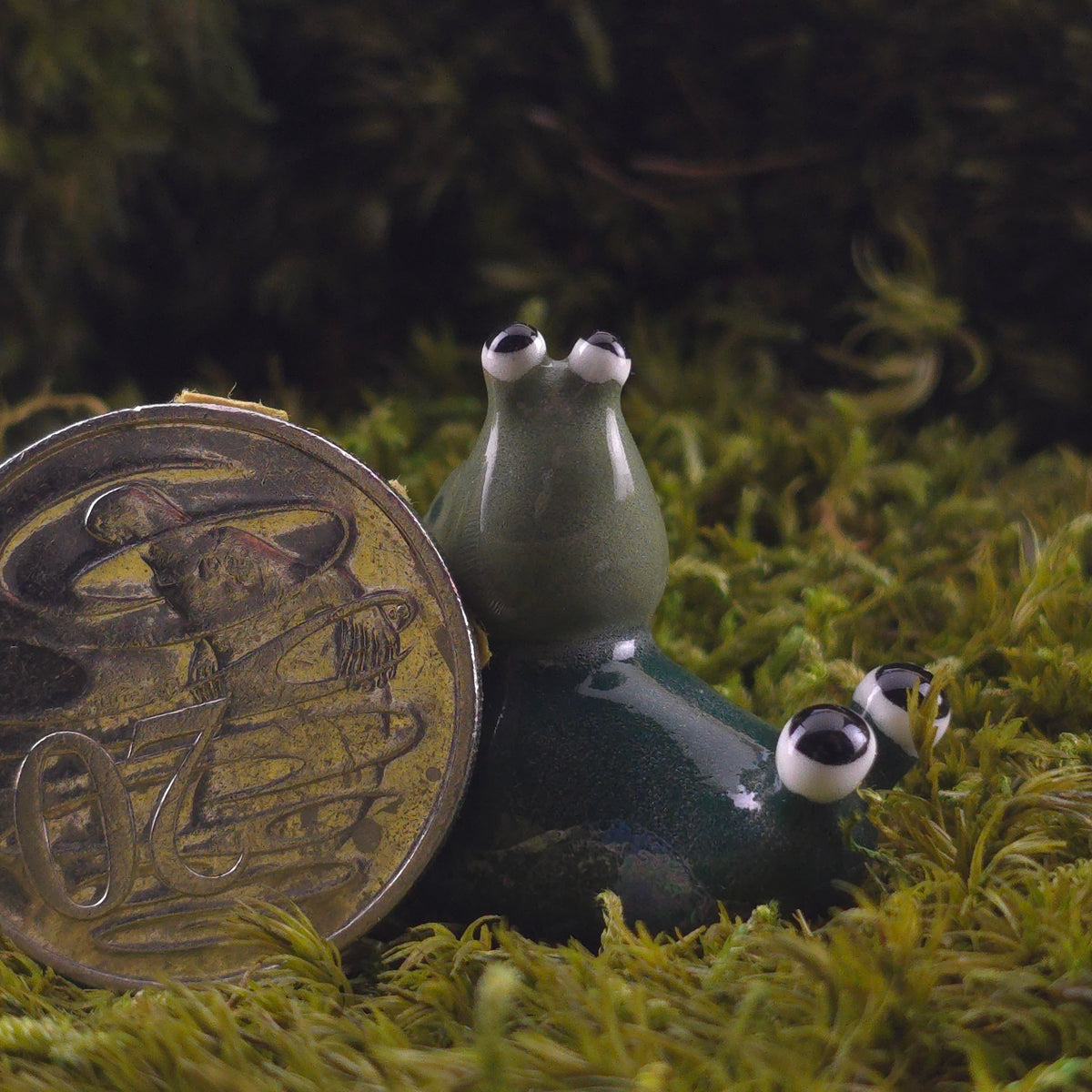 Ceramic Slug: Eggie and Wallnut