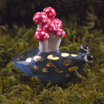 Ceramic Slug: Enoki