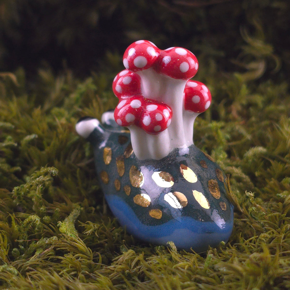 Ceramic Slug: Enoki