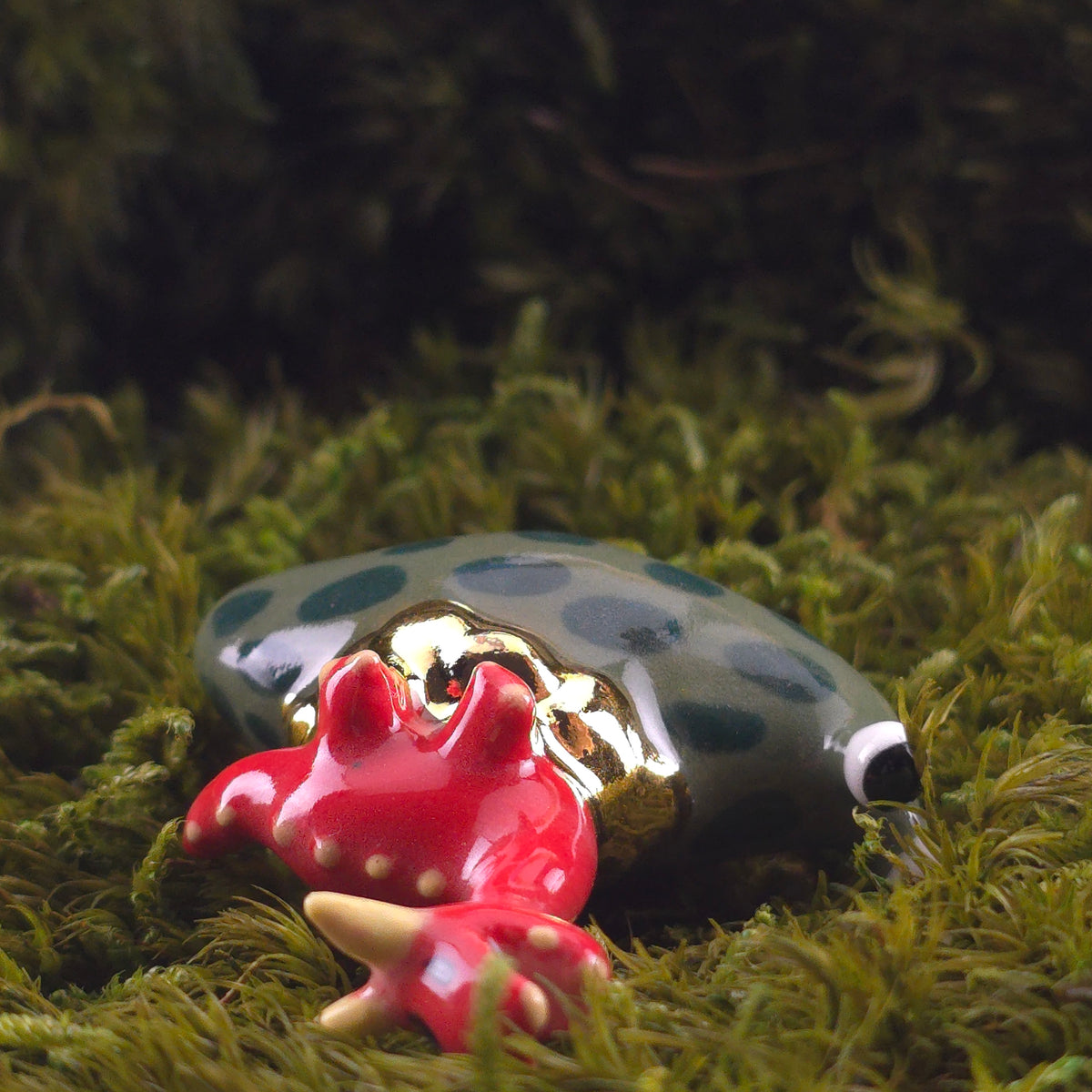 Ceramic Slug: Kit and Kitten