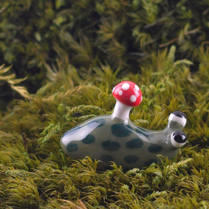 Ceramic Slug: Lark