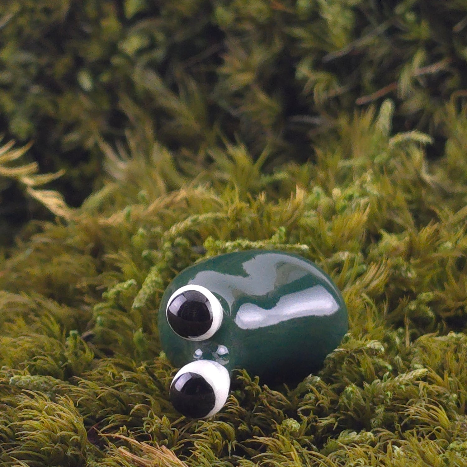 Ceramic Slug: Leaf