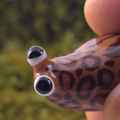 Ceramic Slug: Leo