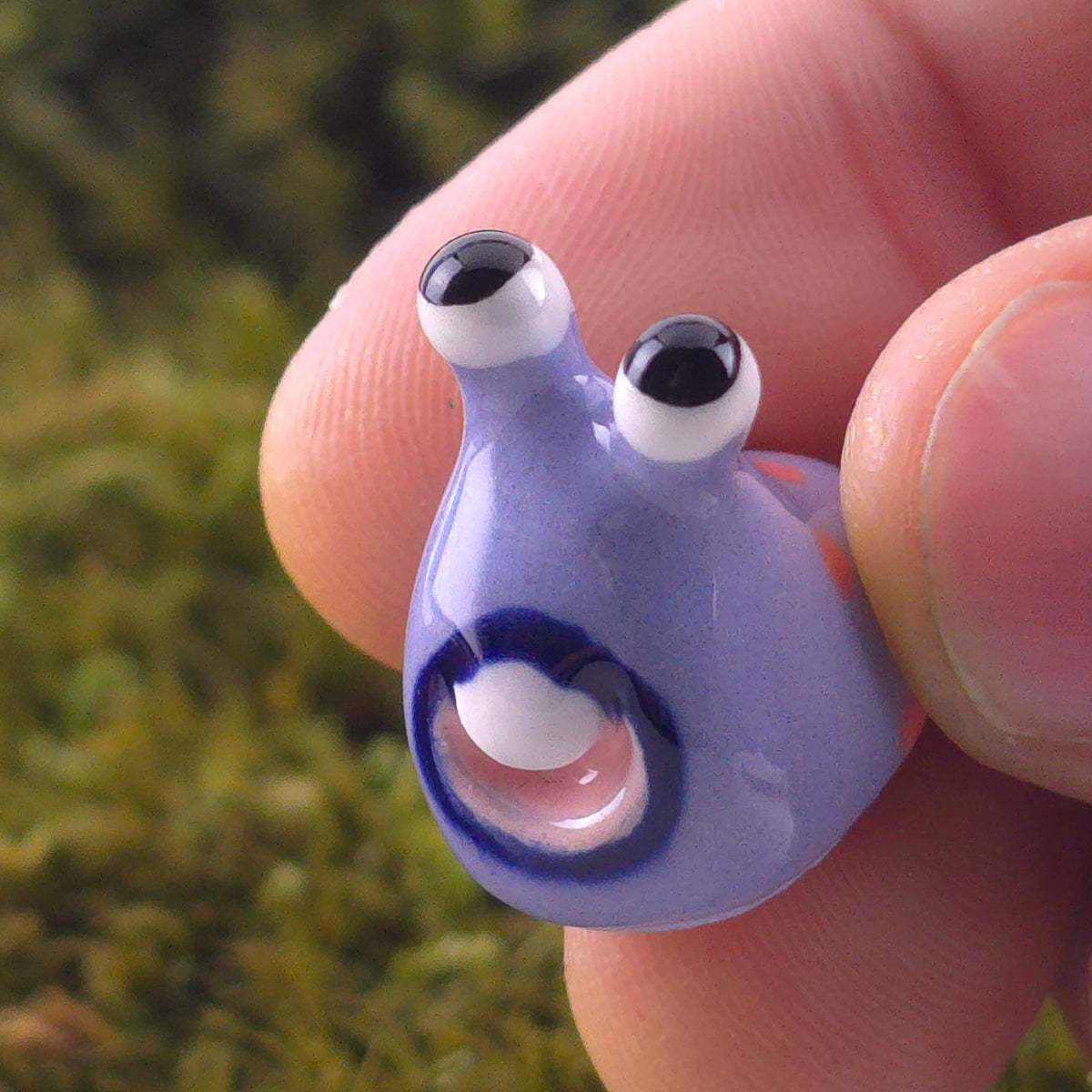 Ceramic Slug: Lip