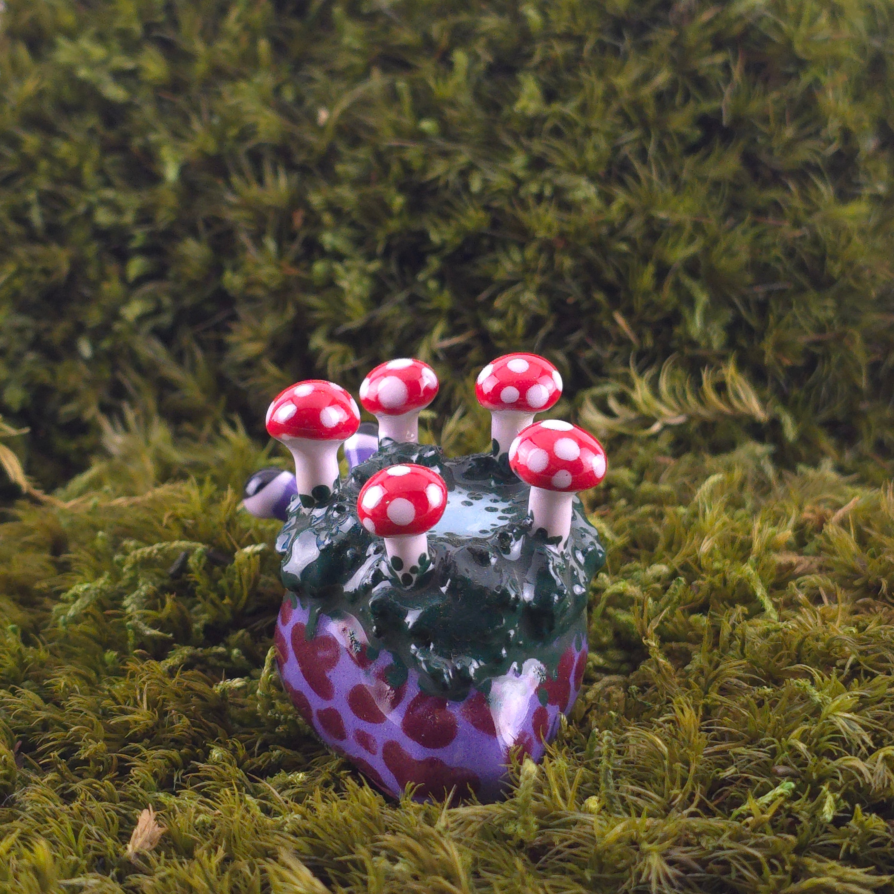 Ceramic Slug: Moon