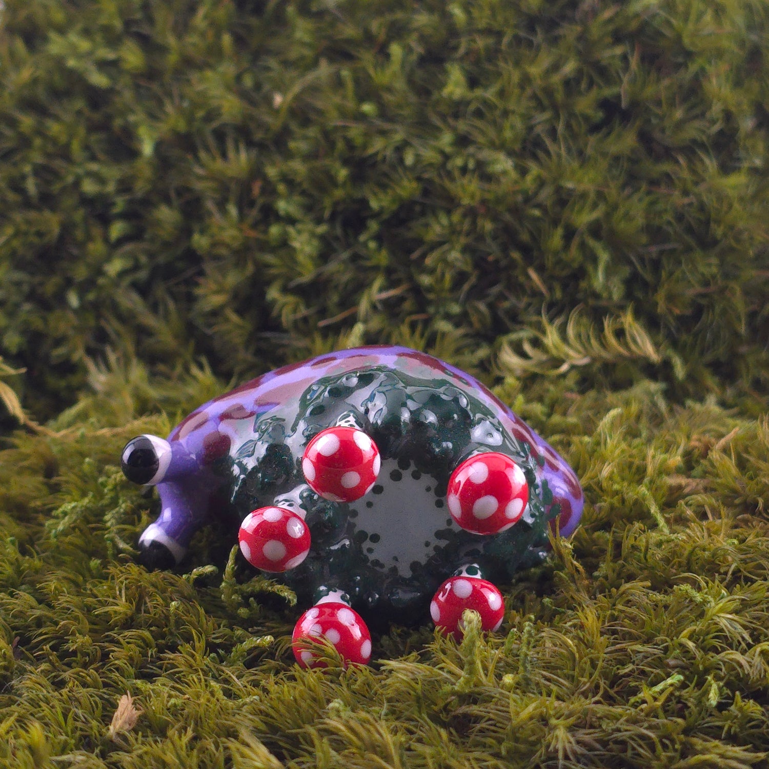 Ceramic Slug: Moon