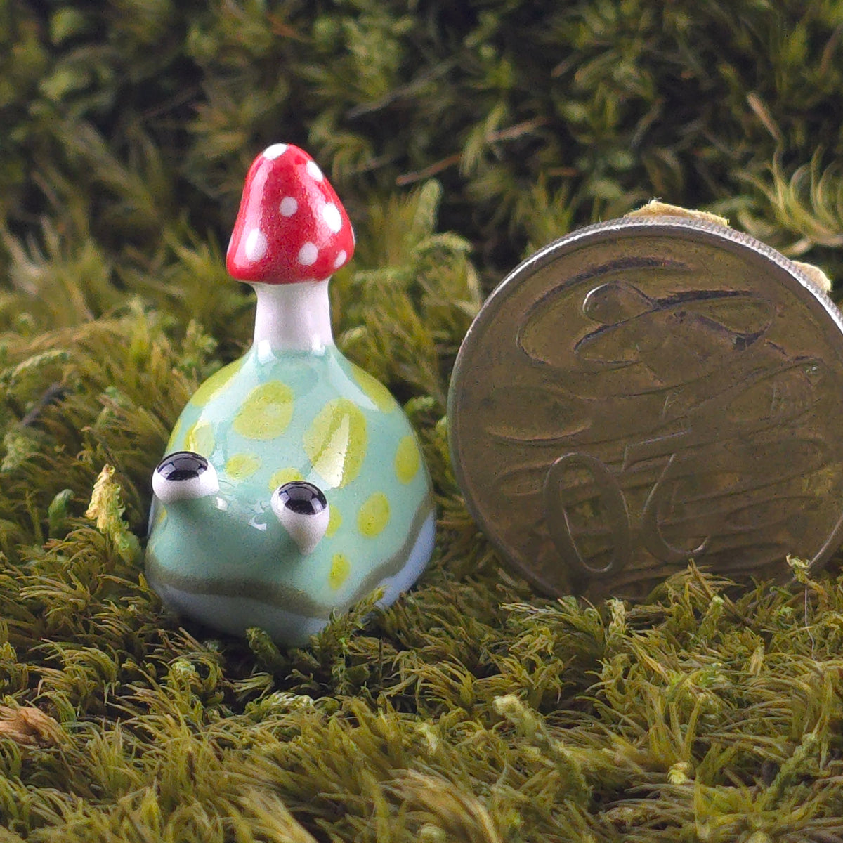 Ceramic Slug: Mouldie