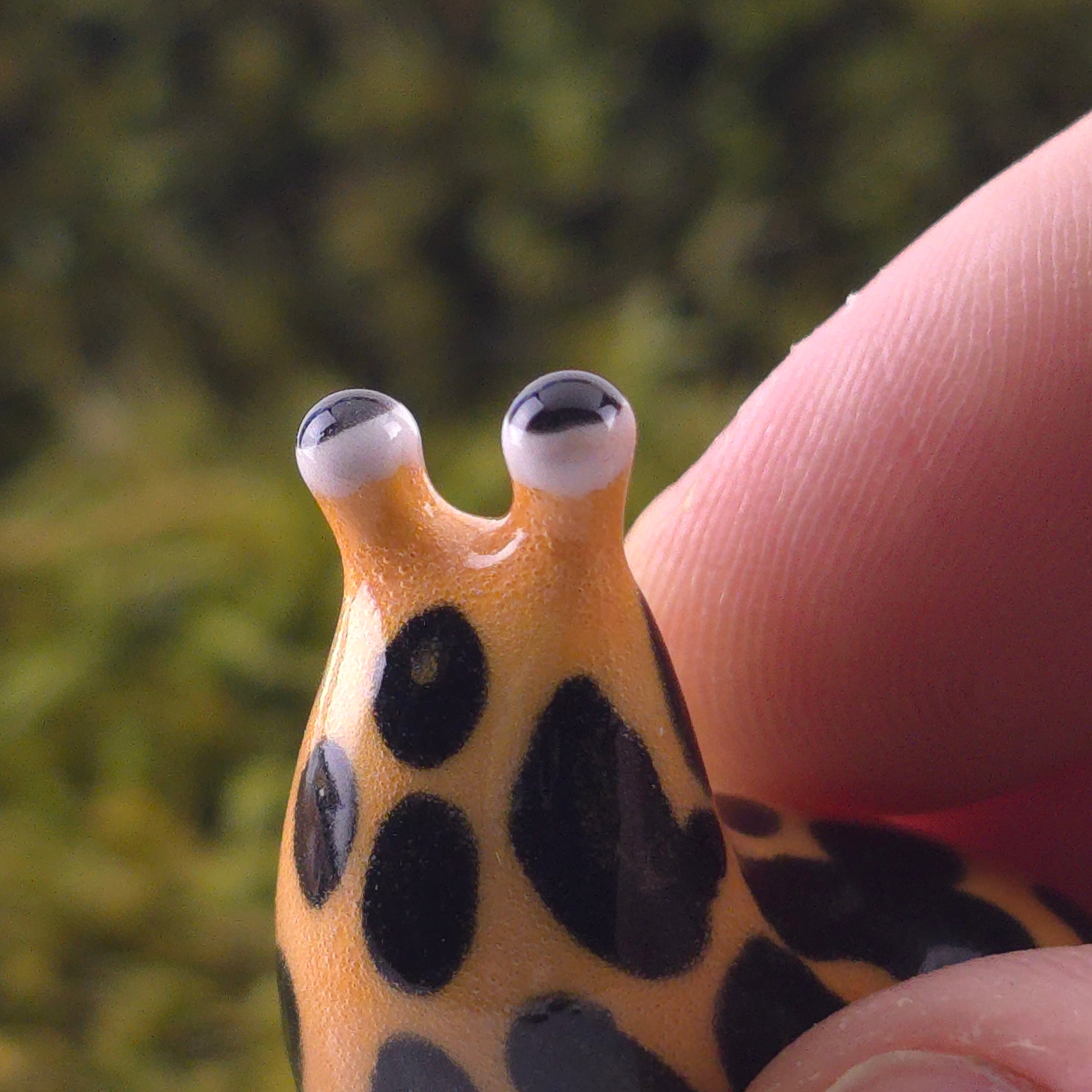 Ceramic Slug: Nana