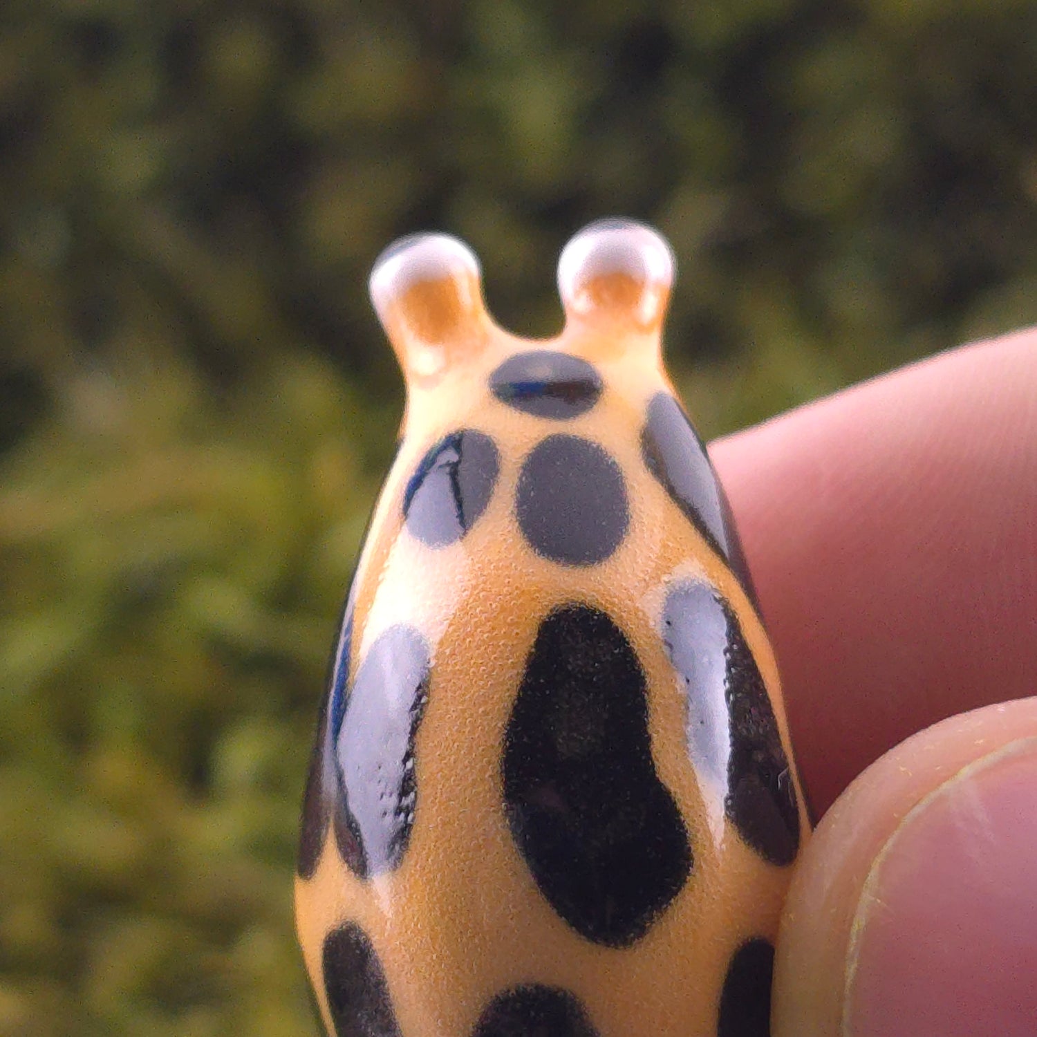 Ceramic Slug: Nana