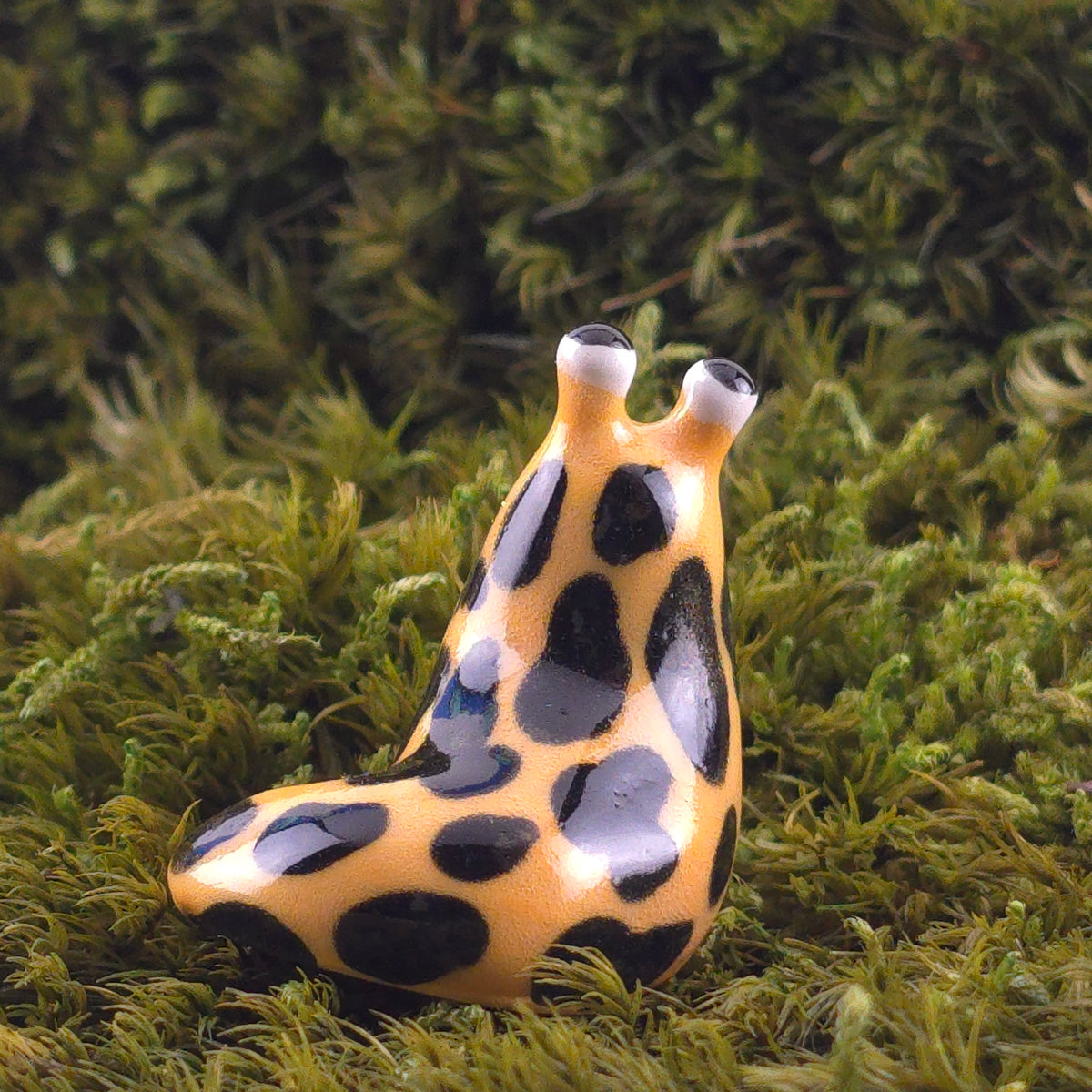 Ceramic Slug: Nana