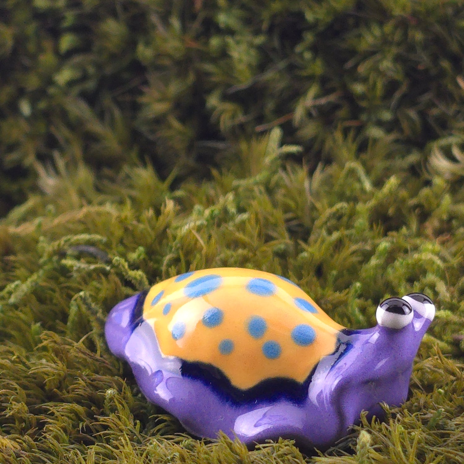 Ceramic Slug: Nudie