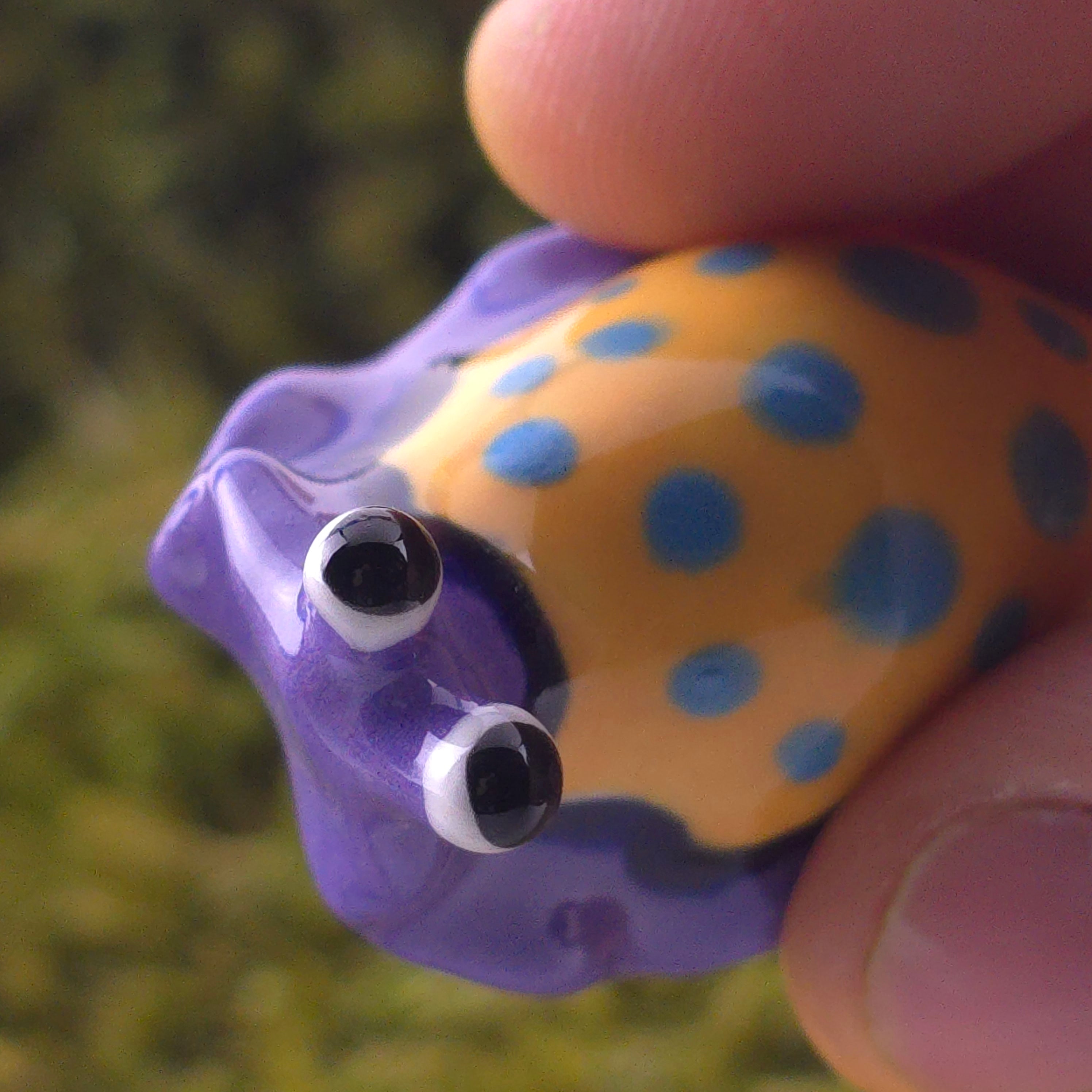 Ceramic Slug: Nudie