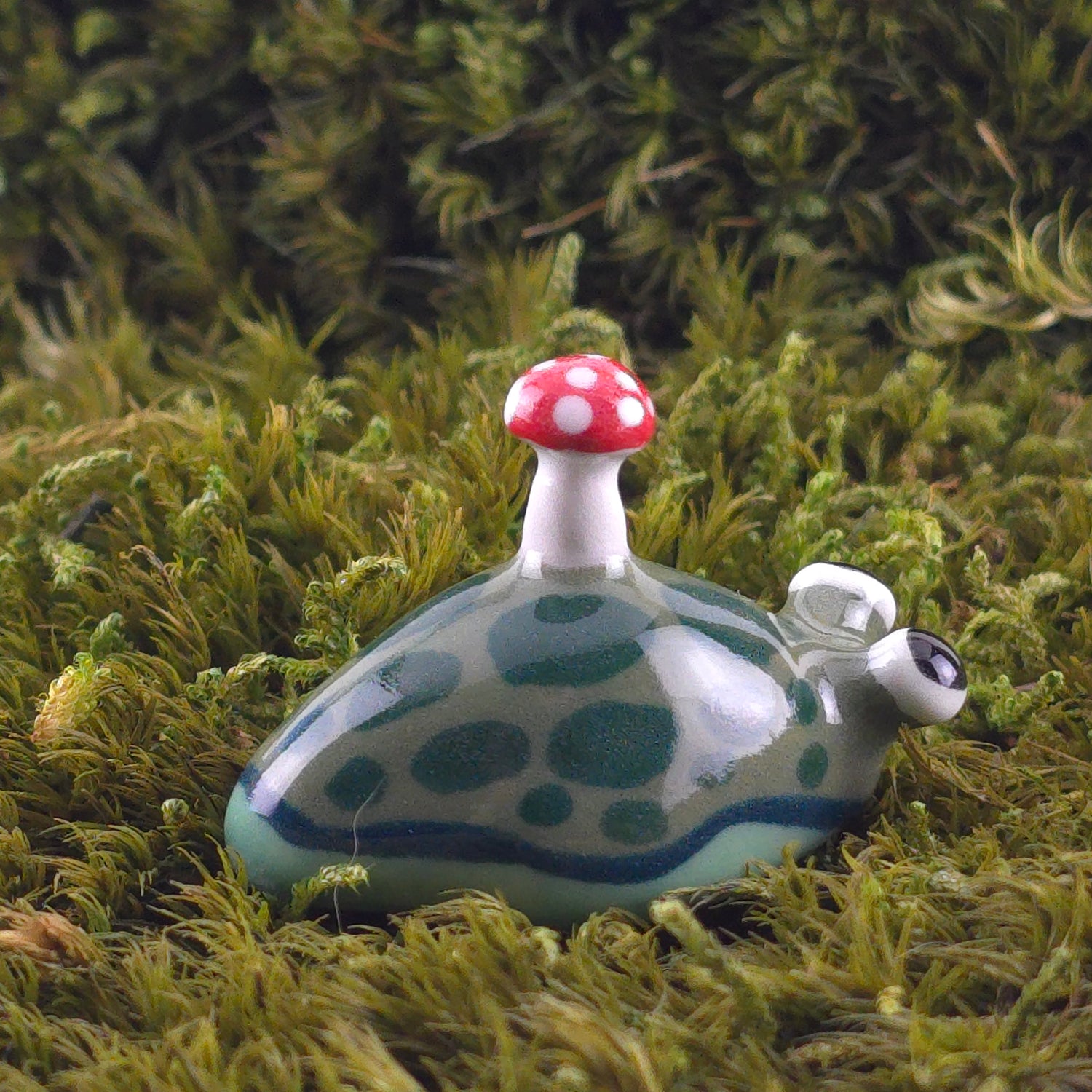Ceramic Slug: Plop