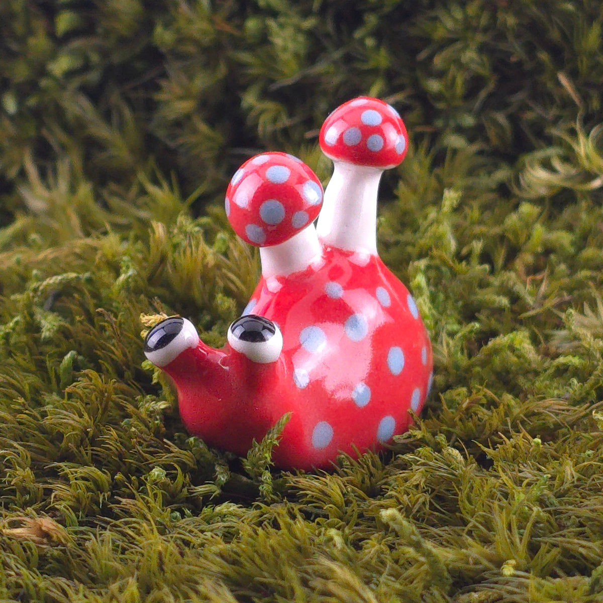 Ceramic Slug: Poppi