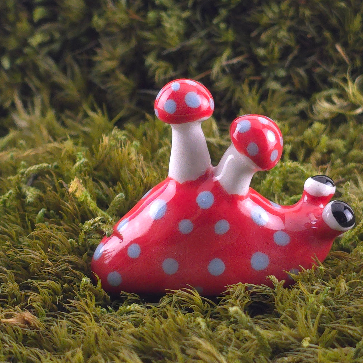 Ceramic Slug: Poppi