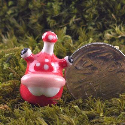 Ceramic Slug: Toad