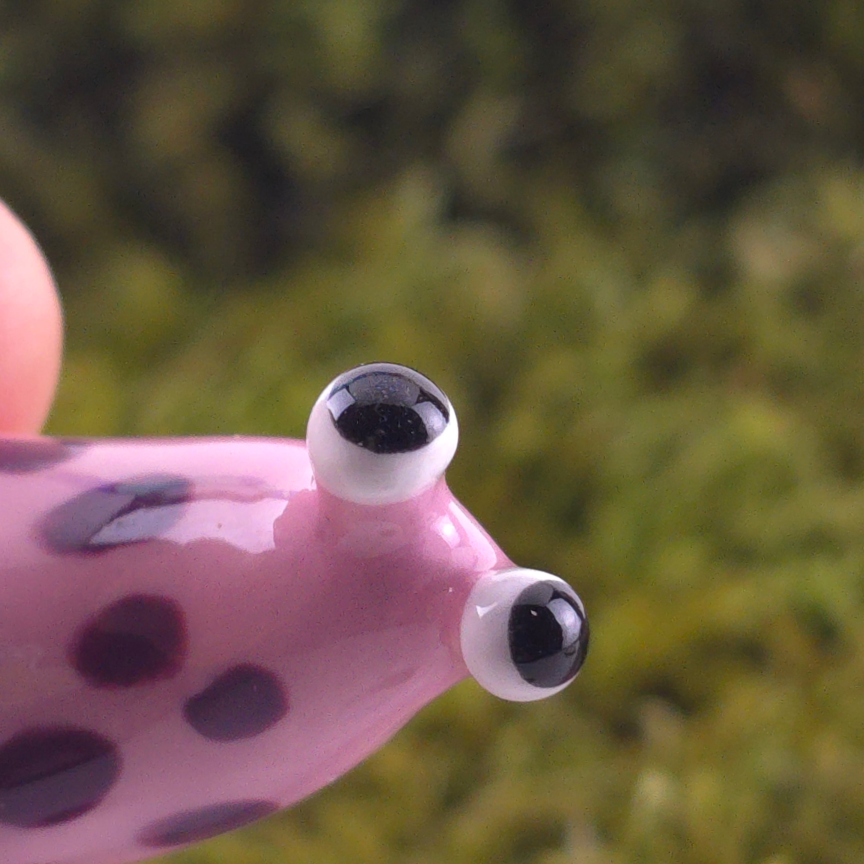 Ceramic Slug: Twinkle