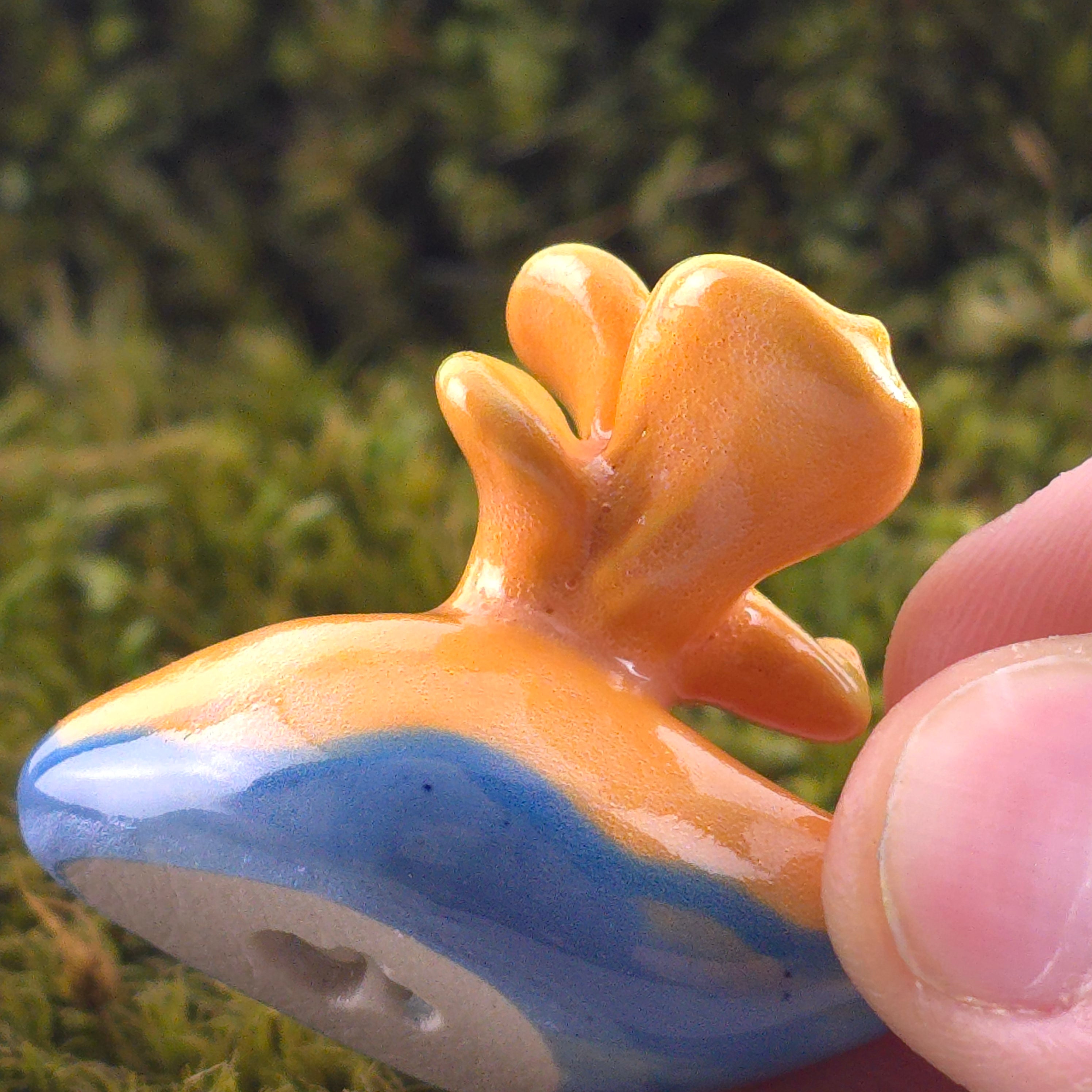 Ceramic Slug: Erelle