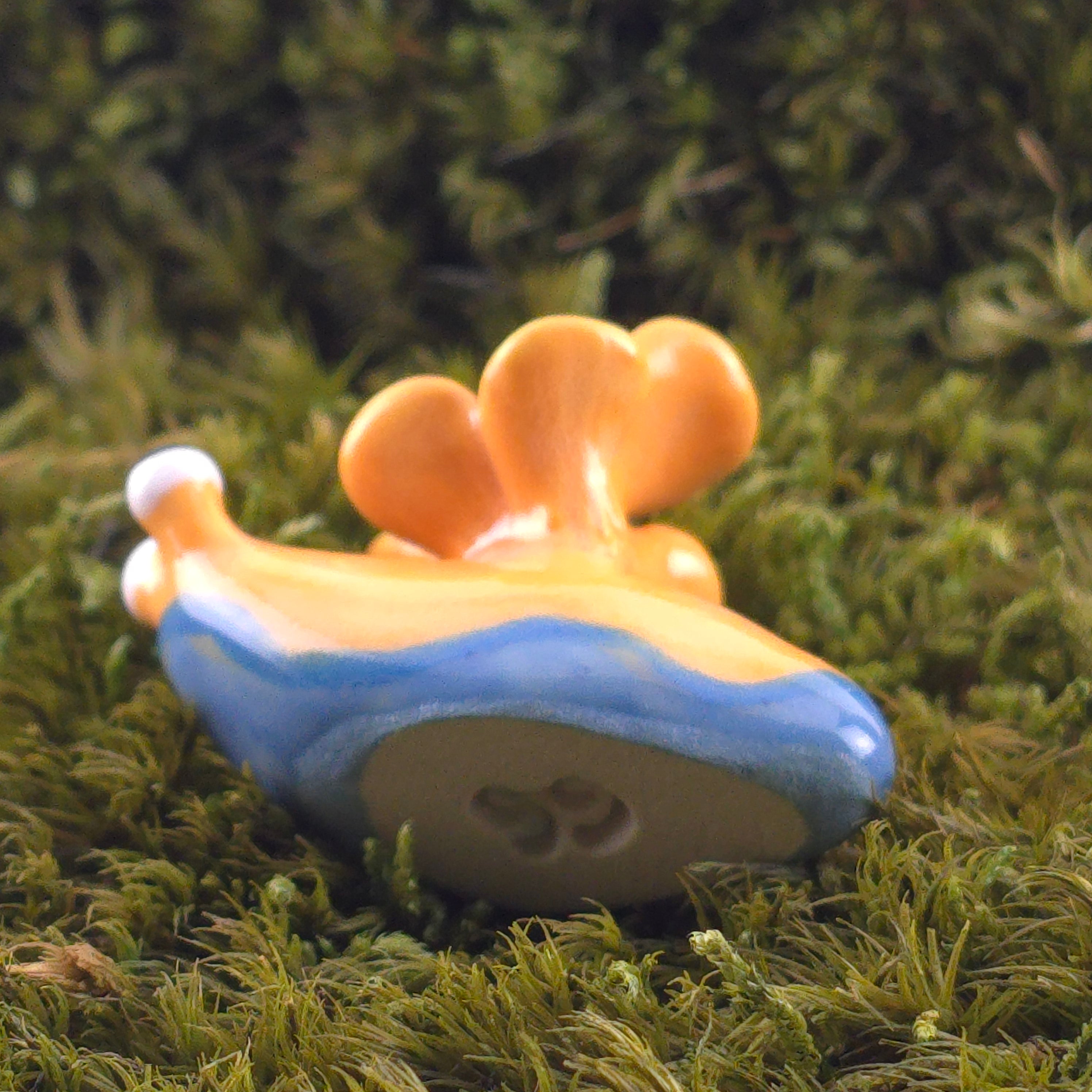 Ceramic Slug: Erelle
