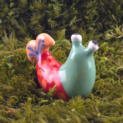 Ceramic Slug: Guppie