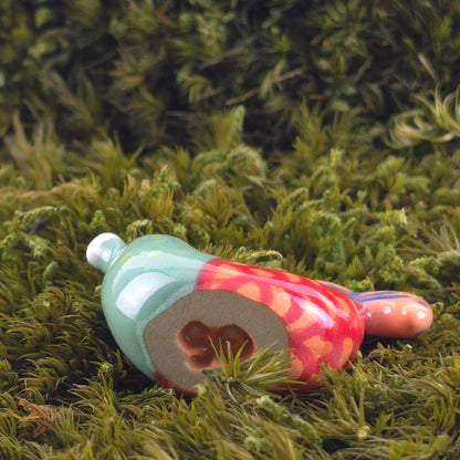 Ceramic Slug: Guppie