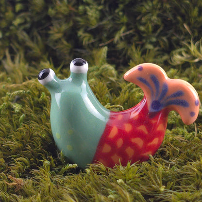 Ceramic Slug: Guppie